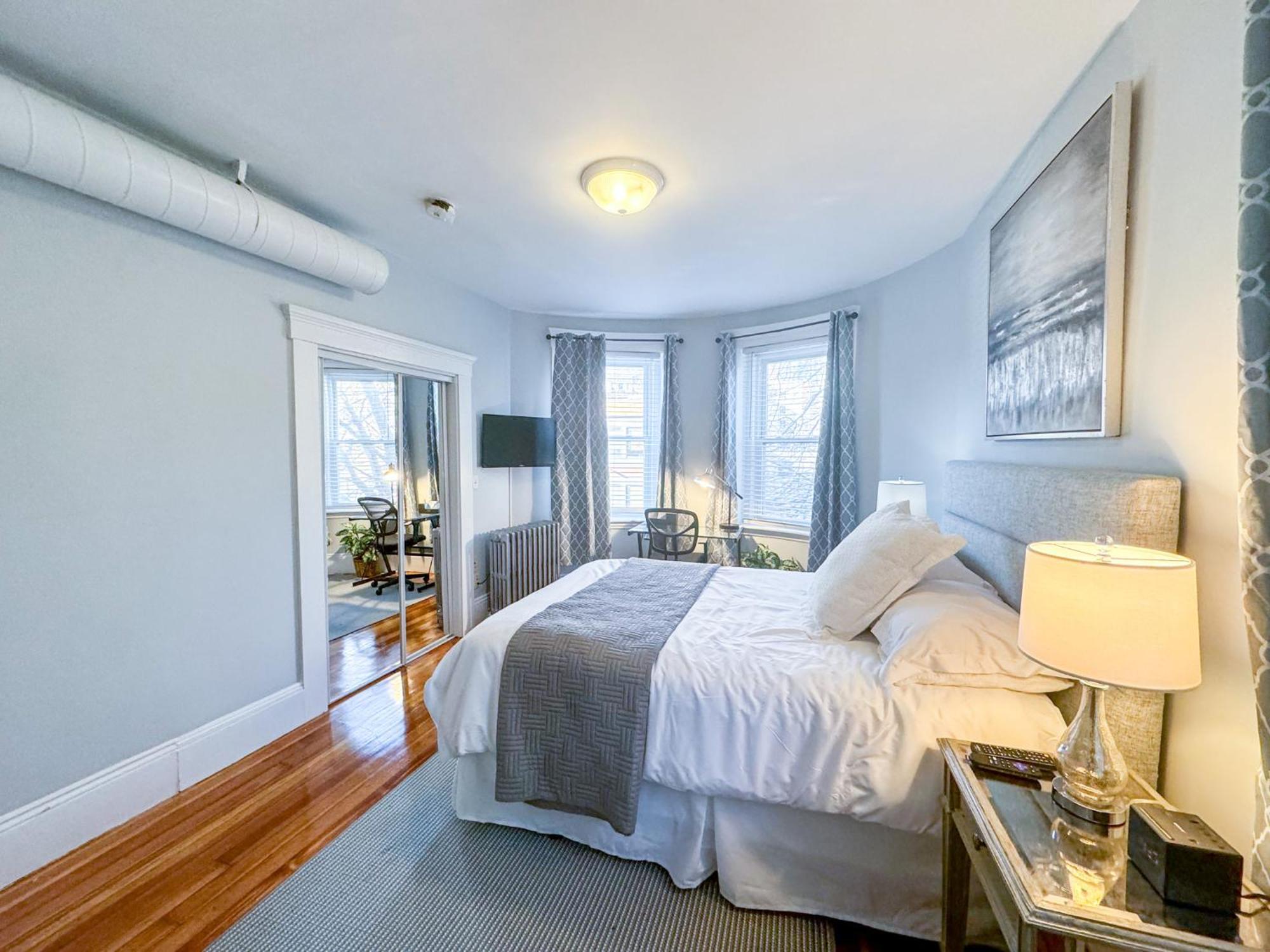 Huge,3 Bed,2Bath,Public Transport,Boston,Sleeps 9 Apartment Brookline Exterior foto
